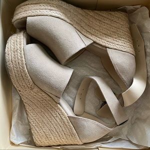 Marc Fisher Cala Platform Wedge Sandals -Taupe